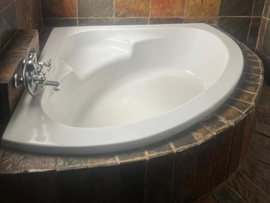 Karee Guesthouse 塔巴津比 客房 照片